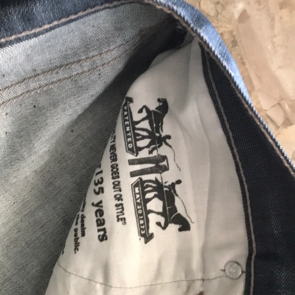 LEVIS STRAIGHT FIT MENS JEAN - Picture 6 of 6